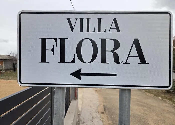 Flora Villa